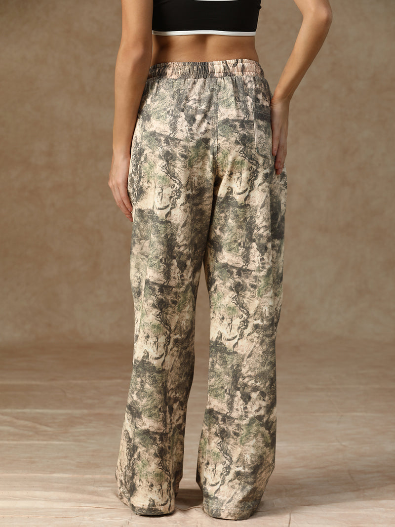 Printed Baggy Monochrome Camo Sweatpants