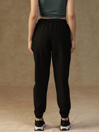 NS Staple Jogger Black