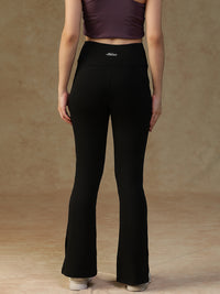 V-Shape Flare Pant Black