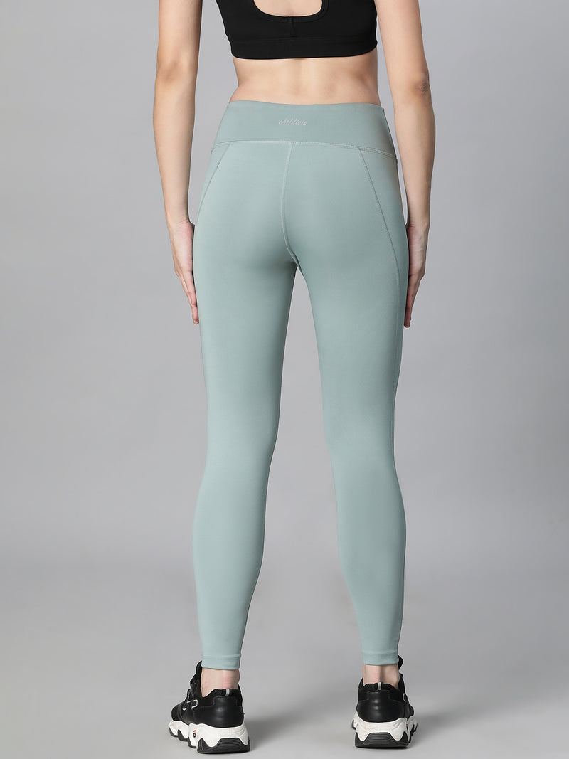 Essential High-Rise Leggings Pista Green