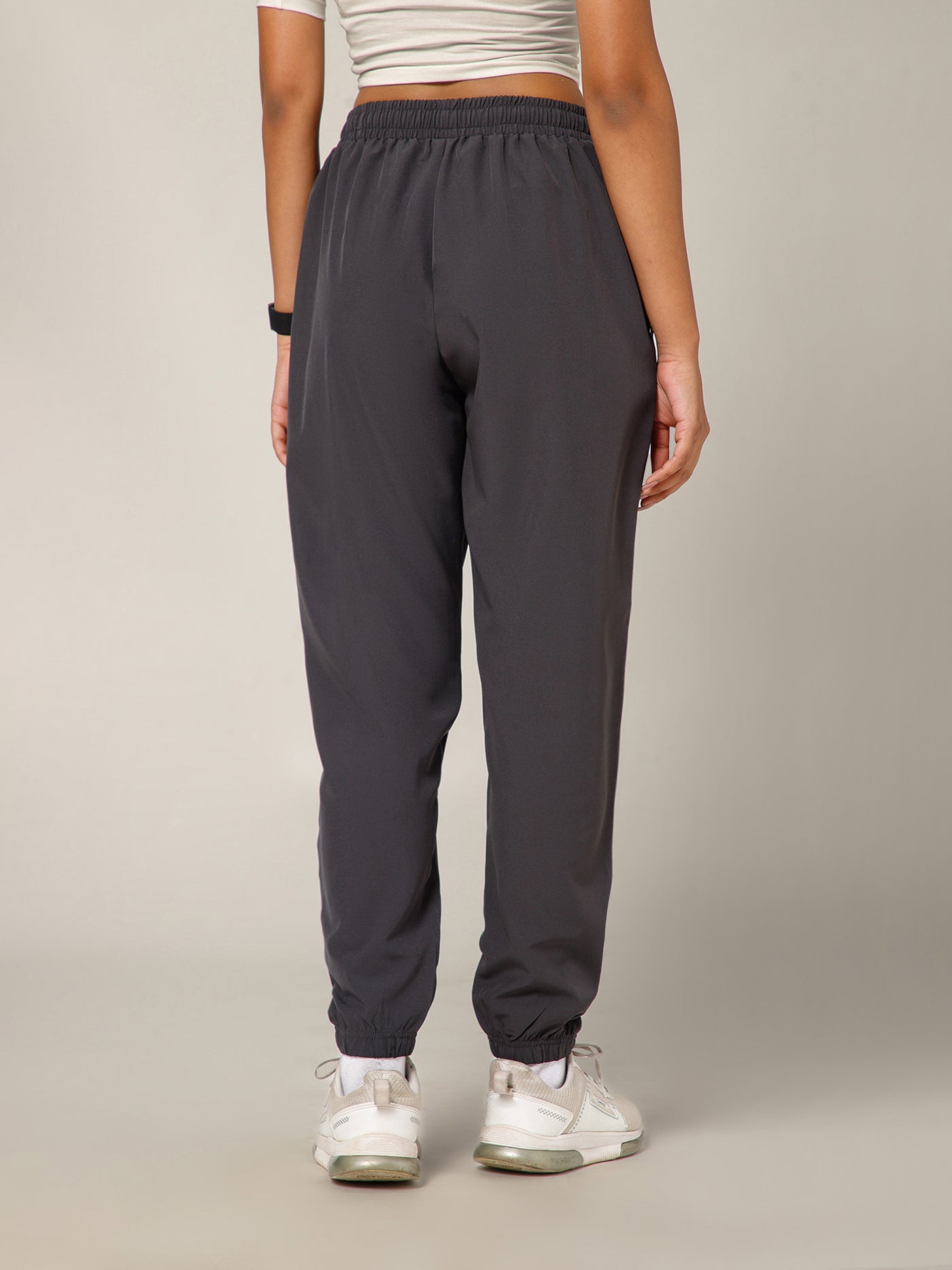 NS Staple Jogger Graphite