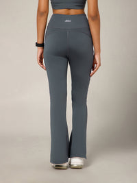 V-Shape Flare Pant Grey