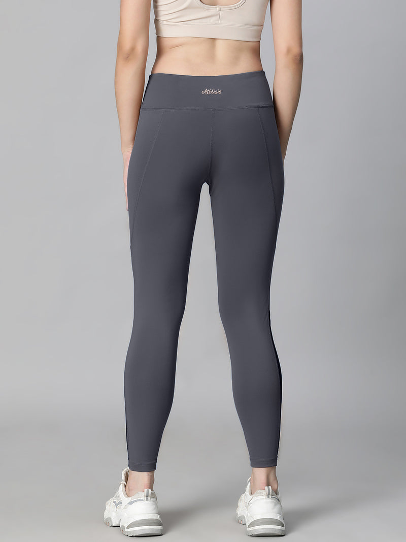 Streamline Panel Legging Gray