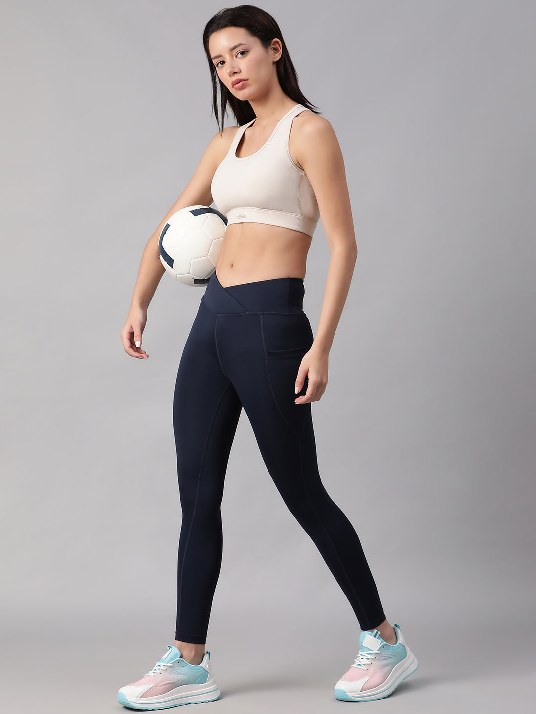 Aero X  Sports Bra Cream Athlisis Sports