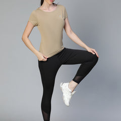 Keyhole T-shirt Tan