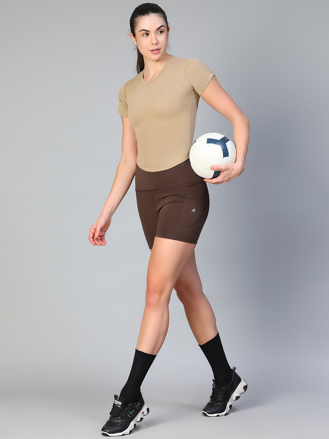 Momentum T-Shirt Tan