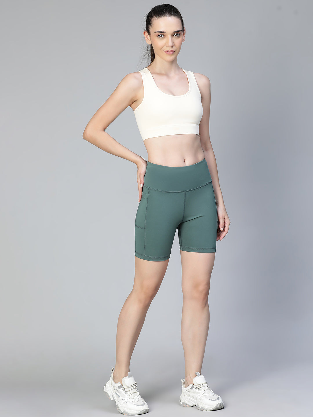 Stealth Active Shorts Forest Green