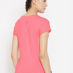 Radiant V-Neck T-Shirt Pink