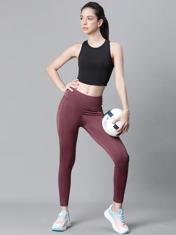 Basic Zen Crop Top Black