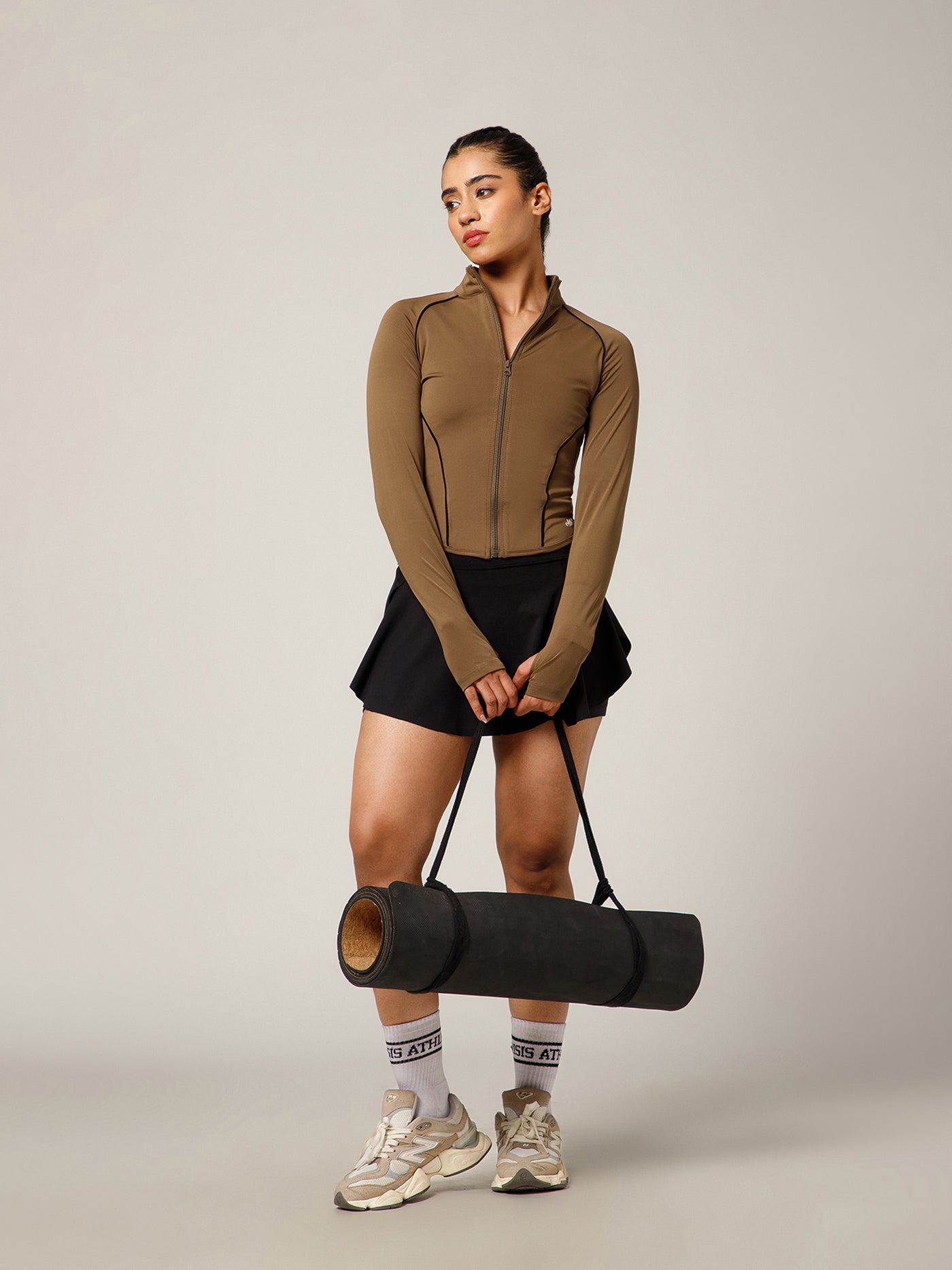 Flow Piping Jacket Tan