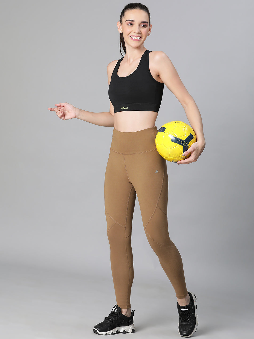 Sangria Stride Legging Tan