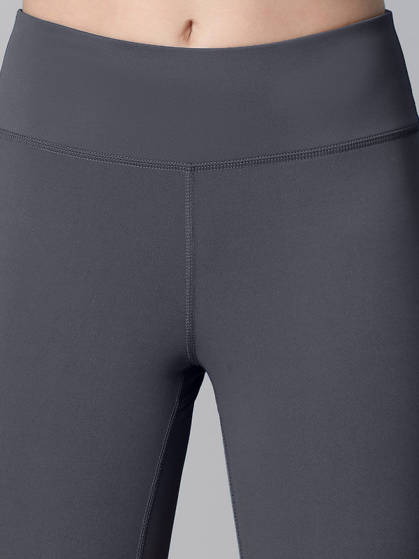 Streamline Panel Legging Gray