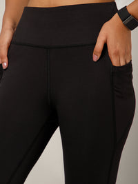 Active Sculpt Flare Pant Black