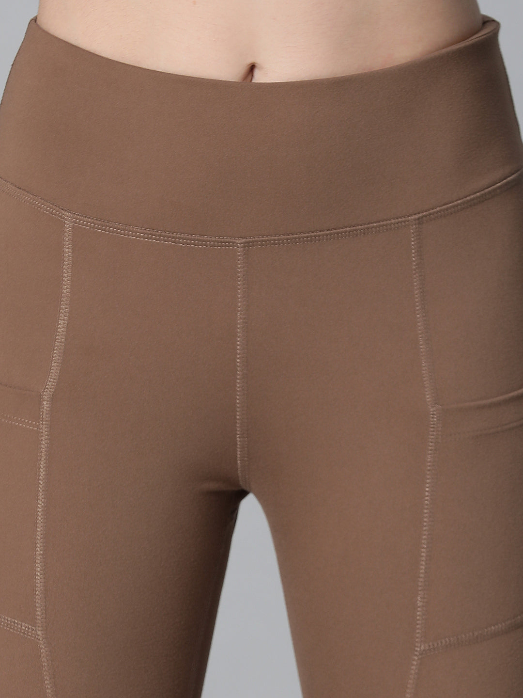 Streamline Legging Tan