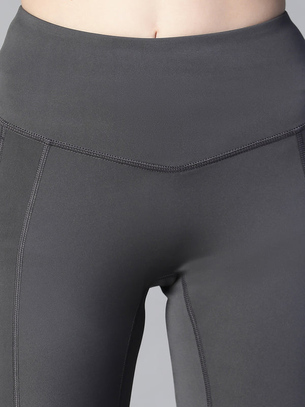 Kinetic Panel Legging Dark Gray