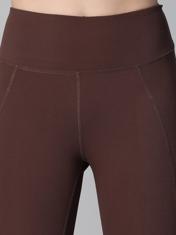 Essential High-Rise Leggings Brown