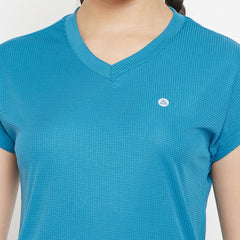Radiant V-Neck T-Shirt Blue
