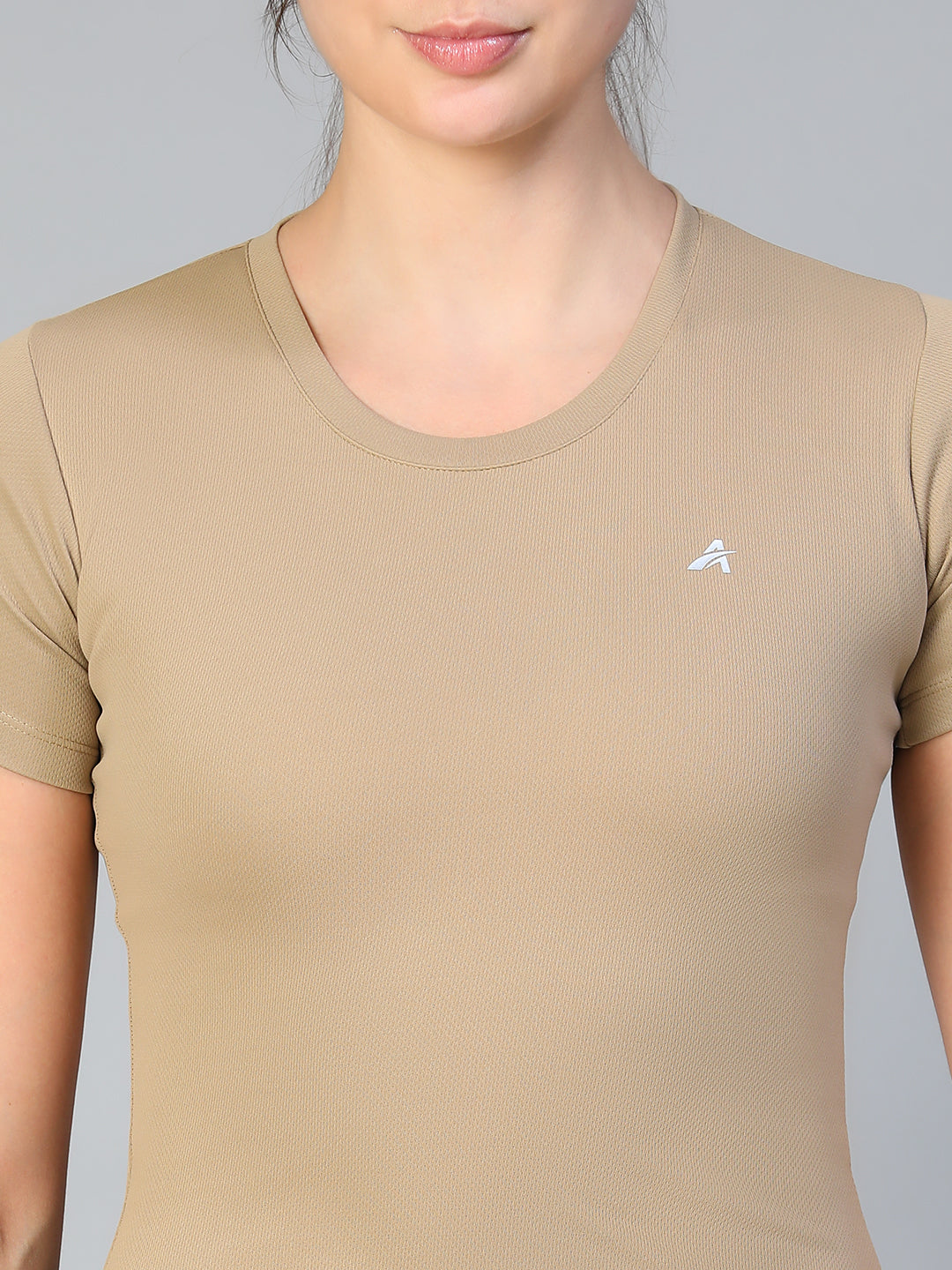 Momentum T-Shirt Tan