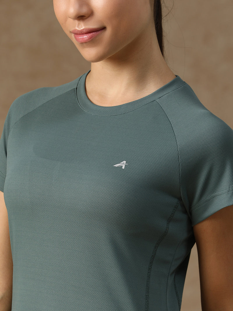 V Panel T-Shirt Grey