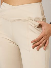 V-Band Go-To Wide Flare Pant Cream