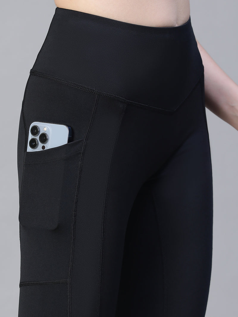 Kinetic Panel Legging Black