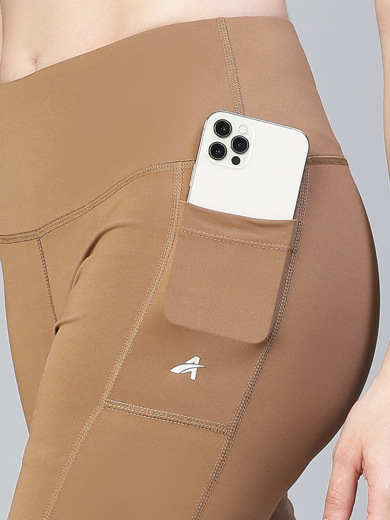 Stealth Active Shorts Tan