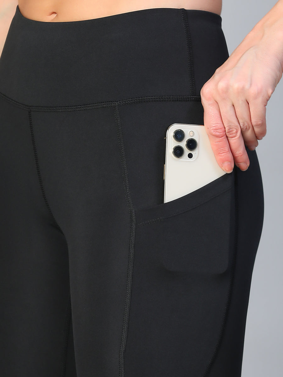 SIDE POCKET