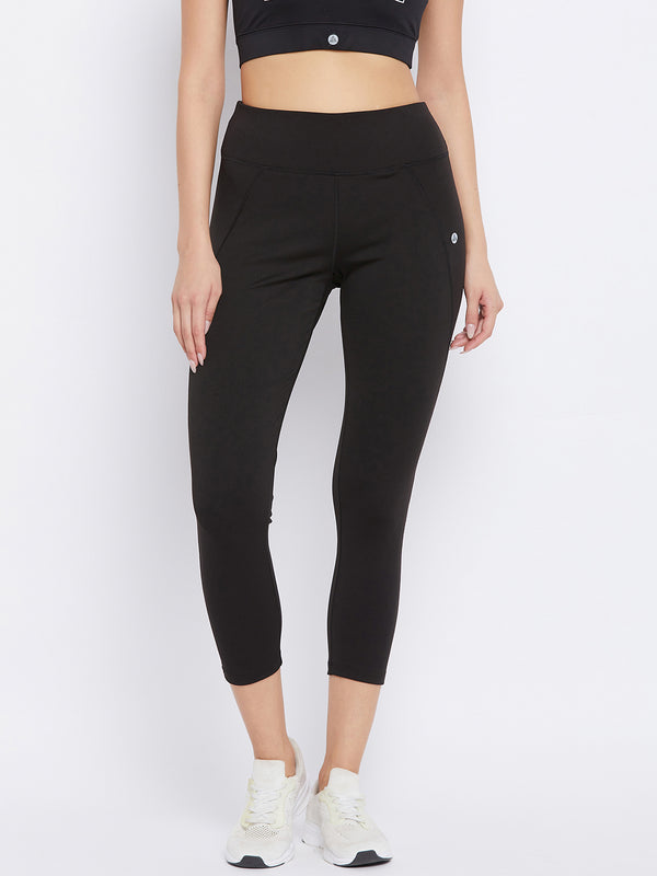 Essential High-Rise Leggings Black