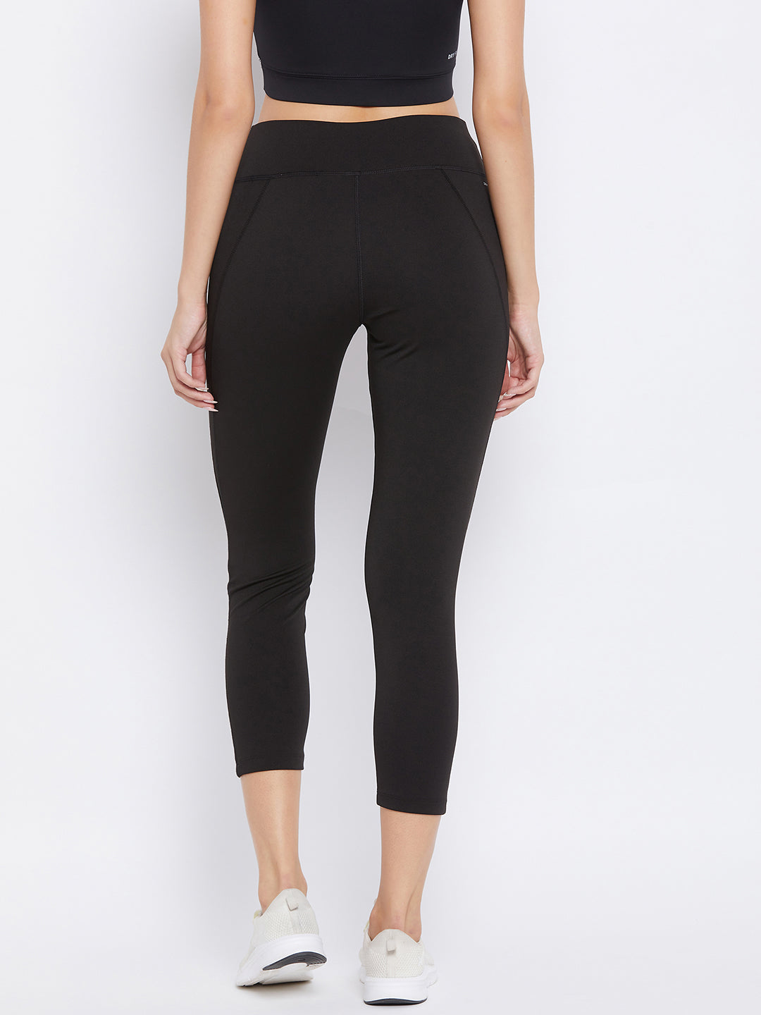 Essential High-Rise Leggings Black