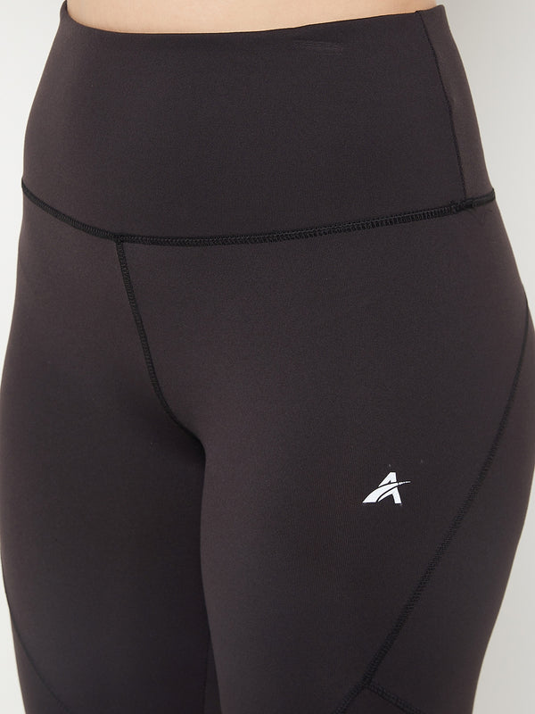 Sangria Stride Legging Black