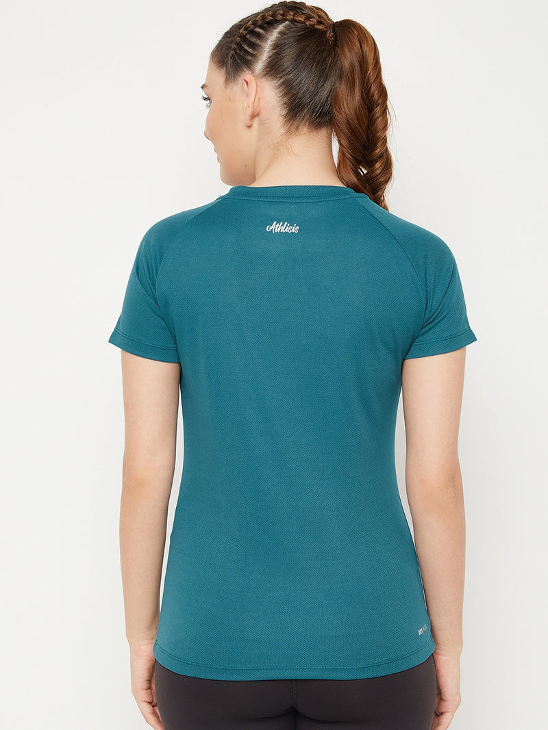 Dash Line T-Shirt Pacific