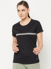 Dash Line T-Shirt Black