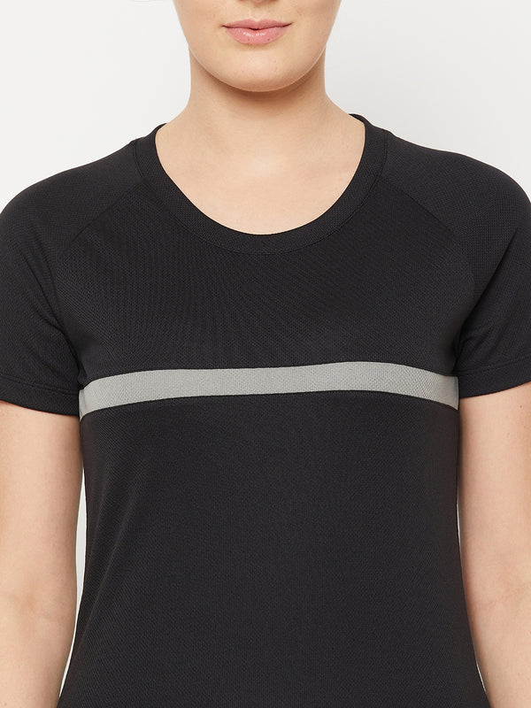 Dash Line T-Shirt Black
