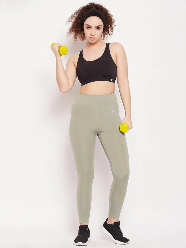ATHLISIS Non-Wired Removable Padding Sports Bra